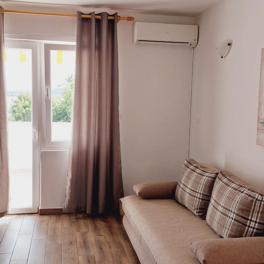 Apartments Nikola Caska Novalja Eksteriør billede